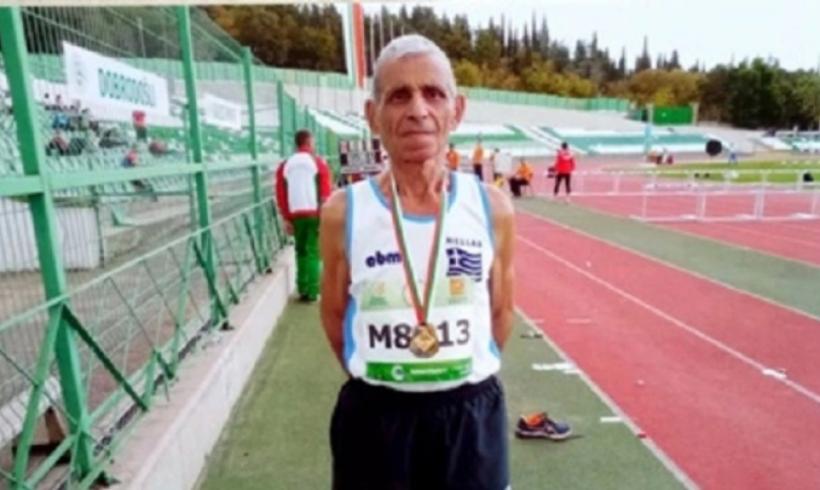 Μαραθώνιος Αθήνας: 88χρονος τρέχει χωρίς... στομάχι